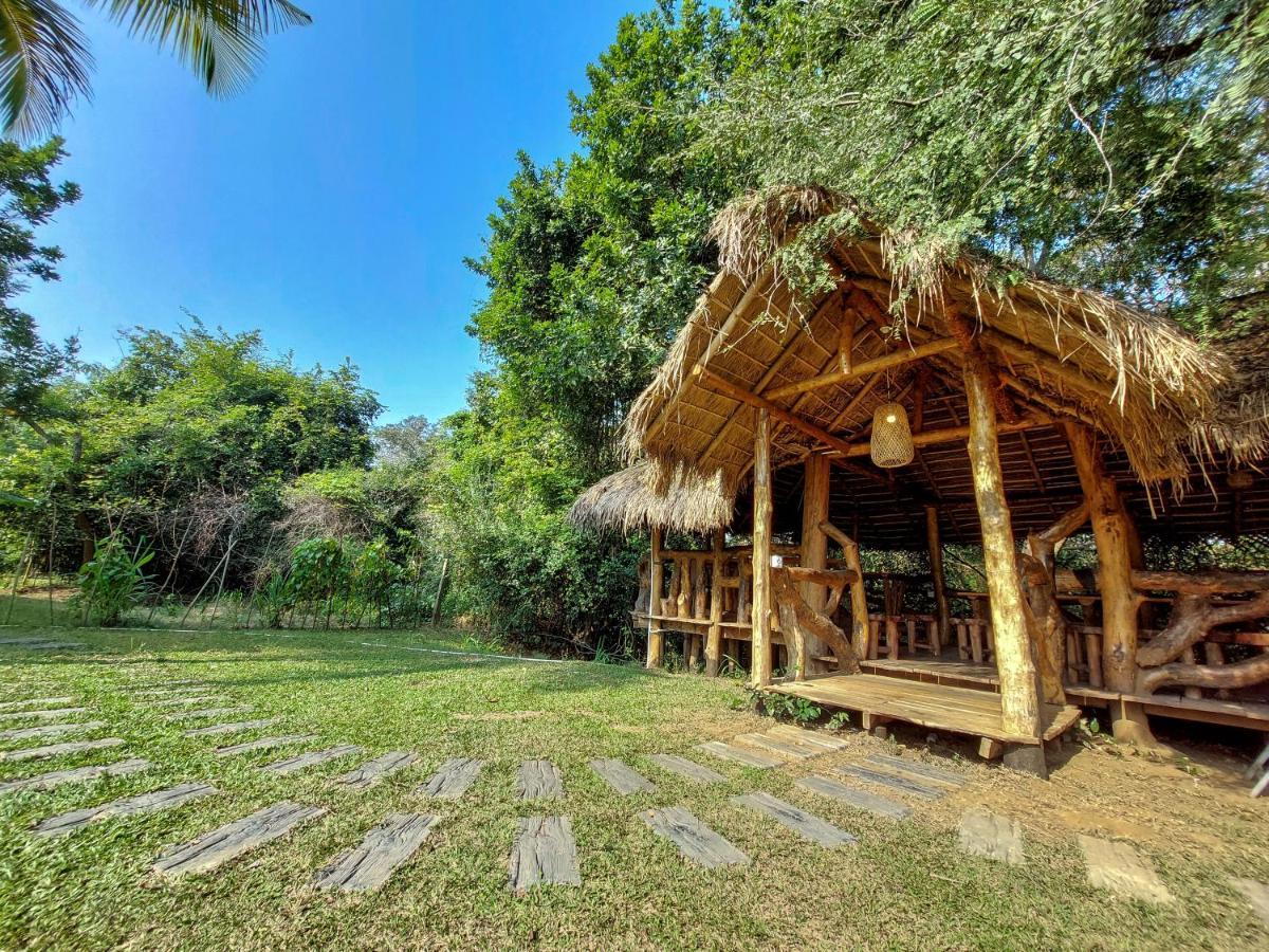 Sayon River Cottage & Eco Garden Monaragala エクステリア 写真