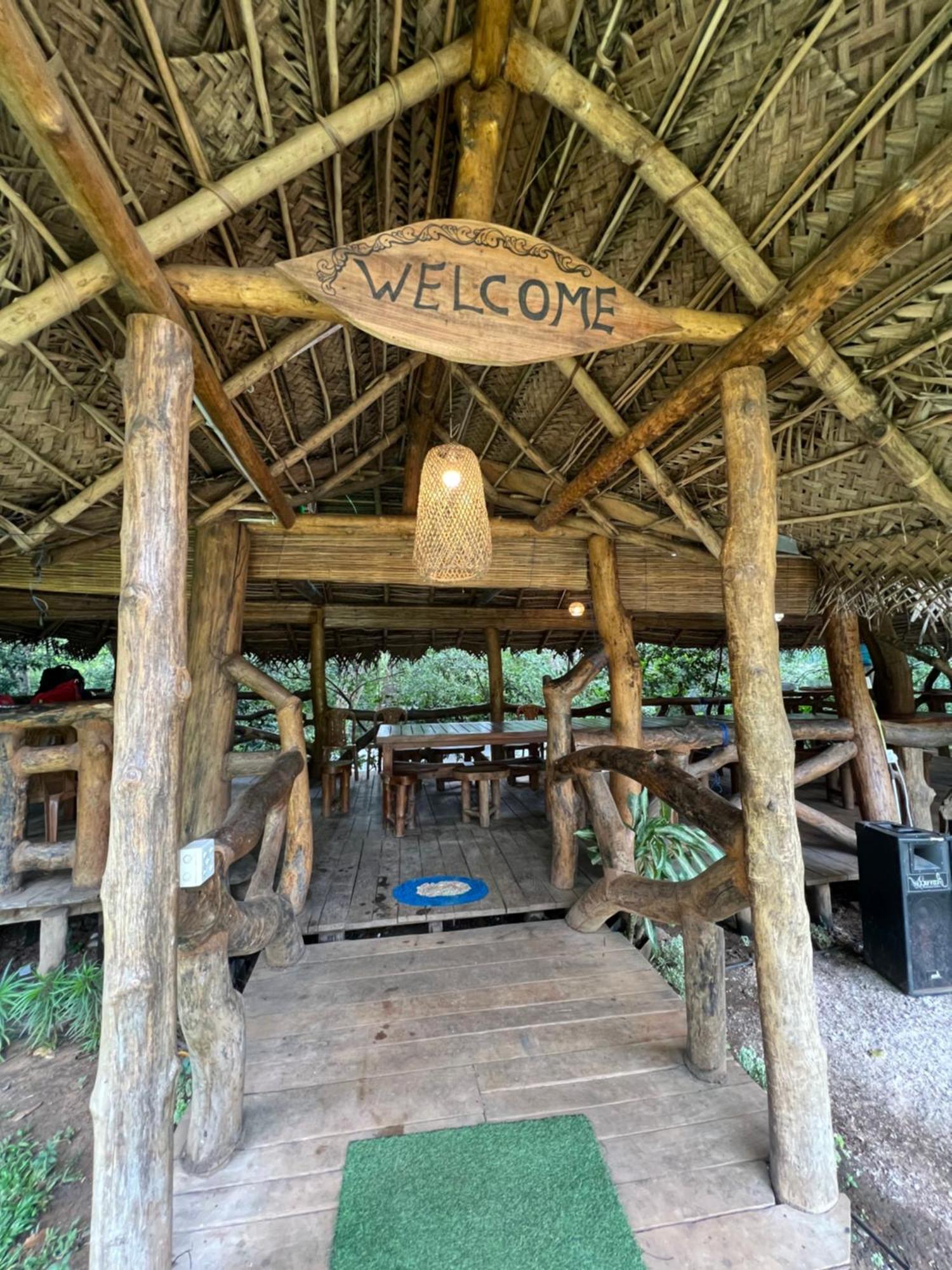 Sayon River Cottage & Eco Garden Monaragala エクステリア 写真