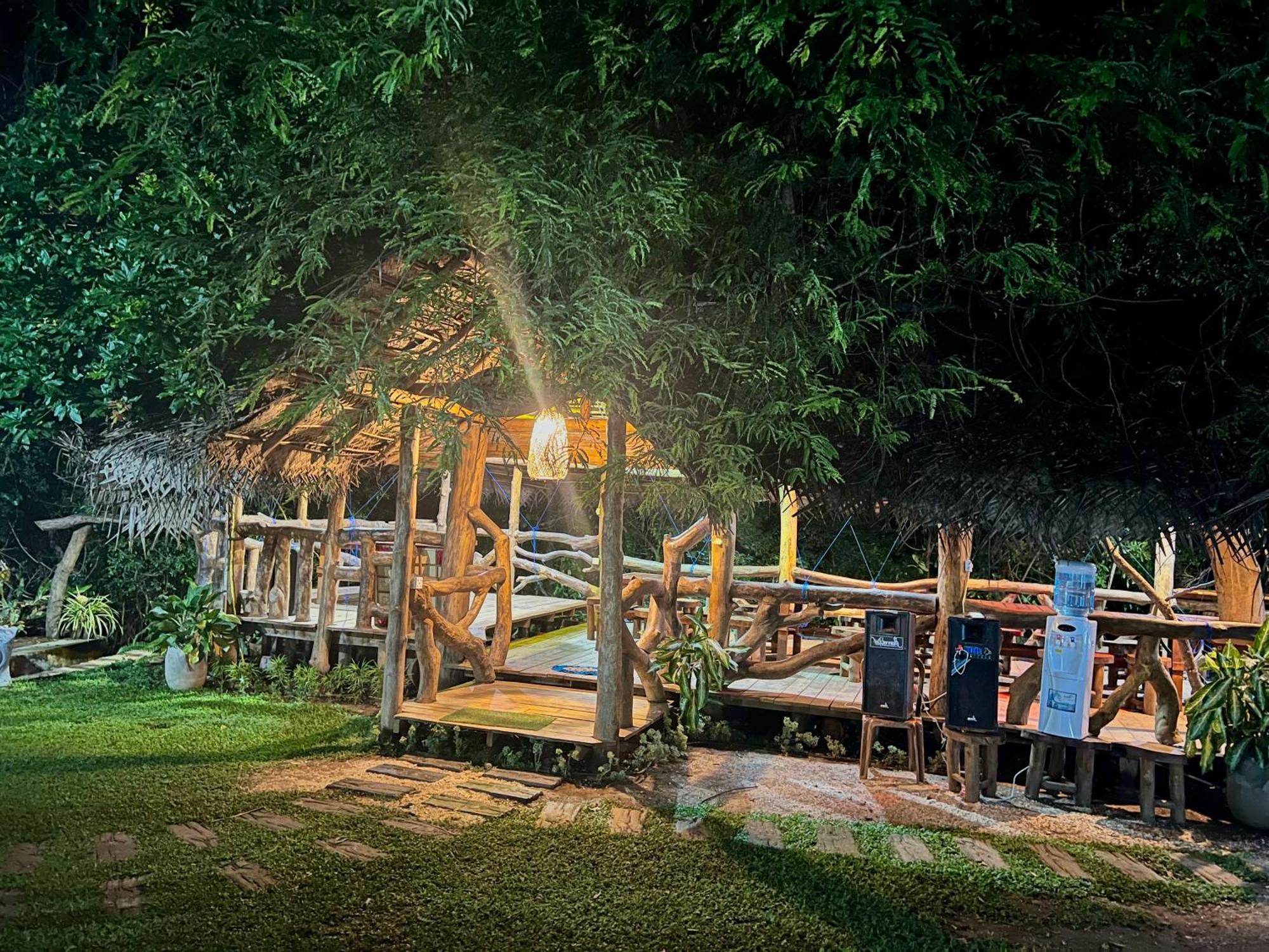 Sayon River Cottage & Eco Garden Monaragala エクステリア 写真